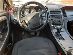 Ford Taurus